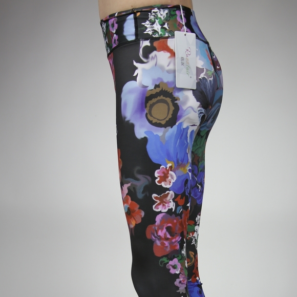 NWT Ruzzfair Leggings – Buttery Soft & Flattering Fit – Size M - Picture 3 of 8